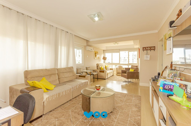 Imagem Imóvel com 3 Quartos à Venda, 117 m² em Petrópolis - Porto Alegre