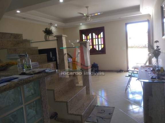 Imagem Imóvel com 2 Quartos à Venda, 120 m² em Peró - Cabo Frio Imagem Imóvel com 2 Quartos à Venda, 120 m² em Peró - Cabo Frio