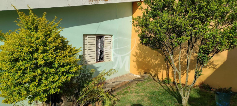 Imagem Imóvel com 2 Quartos à Venda, 1.000 m² em Roseira - Jundiaí Imagem Imóvel com 2 Quartos à Venda, 1.000 m² em Roseira - Jundiaí
