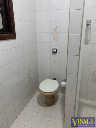 Imagem Casa com 3 Quartos à Venda,  em Parque Brasil - Jacareí