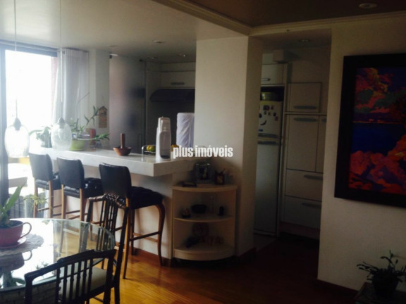 Imagem Apartamento com 2 Quartos à Venda, 135 m² em Pinheiros - São Paulo Imagem Apartamento com 2 Quartos à Venda, 135 m² em Pinheiros - São Paulo
