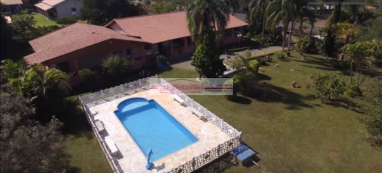 Imagem Chácara com 4 Quartos à Venda, 462 m² em Jardim Flamboyant - Boituva