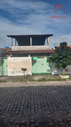 Casa com 3 Quartos à Venda, 203 m² em Tomba - Feira De Santana