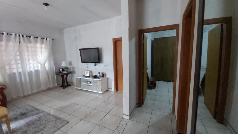 Imagem Casa com 3 Quartos à Venda, 224 m² em Jardim Tijuca - Campo Grande