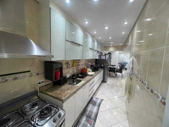 Imagem Apartamento com 3 Quartos à Venda, 123 m² em Maracanã - Praia Grande Imagem Apartamento com 3 Quartos à Venda, 123 m² em Maracanã - Praia Grande