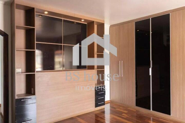 Imagem Casa com 3 Quartos à Venda, 200 m² em Parque Jaçatuba - Santo André