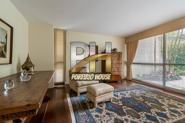 Imagem Casa com 4 Quartos à Venda, 1 m² em Pacaembu - São Paulo Imagem Casa com 4 Quartos à Venda, 1 m² em Pacaembu - São Paulo