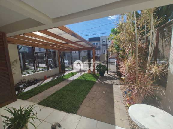 Imagem Casa com 3 Quartos à Venda, 168 m²