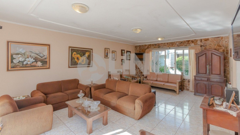 Casa com 4 Quartos à Venda, 254 m² em Chácara Das Pedras - Porto Alegre