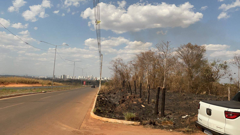 Imagem Terreno à Venda, 720 m² em Cuiabá Imagem Terreno à Venda, 720 m² em Cuiabá
