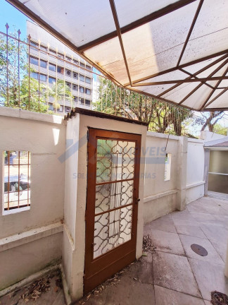Imagem Sobrado com 3 Quartos para Alugar, em Petrópolis - Porto Alegre Imagem Sobrado com 3 Quartos para Alugar, em Petrópolis - Porto Alegre