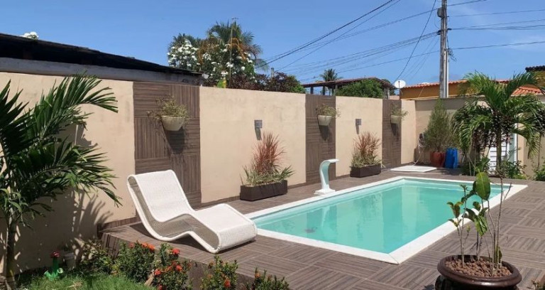 Imagem Casa com 3 Quartos à Venda, 300 m² em Vila De Abrantes - Camaçari Imagem Casa com 3 Quartos à Venda, 300 m² em Vila De Abrantes - Camaçari