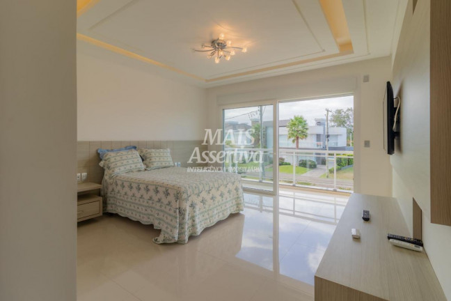 Imagem Casa com 3 Quartos à Venda, 471 m² em Centro - Torres Imagem Casa com 3 Quartos à Venda, 471 m² em Centro - Torres