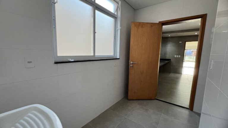 Imagem Casa com 3 Quartos à Venda, 270 m² em Ponta Da Praia - Santos Imagem Casa com 3 Quartos à Venda, 270 m² em Ponta Da Praia - Santos