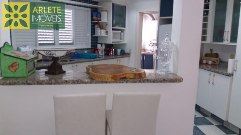 Imagem Casa com 3 Quartos para Alugar ou Temporada, 300 m² em Balneário Perequê - Porto Belo Imagem Casa com 3 Quartos para Alugar ou Temporada, 300 m² em Balneário Perequê - Porto Belo