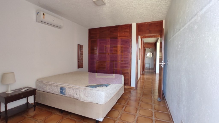 Imagem Sobrado com 3 Quartos à Venda, 375 m² em Enseada - Guarujá