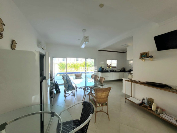 Imagem Sobrado com 4 Quartos à Venda, 289 m² em Costa Nova - Caraguatatuba