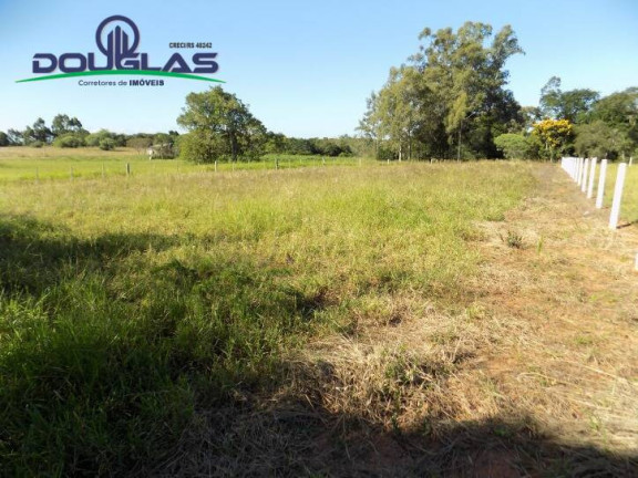 Casa à Venda, 1.025 m² em águas Claras - Viamão