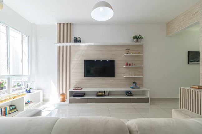 Imagem Apartamento com 2 Quartos à Venda, em Ipanema - Rio De Janeiro Imagem Apartamento com 2 Quartos à Venda, em Ipanema - Rio De Janeiro