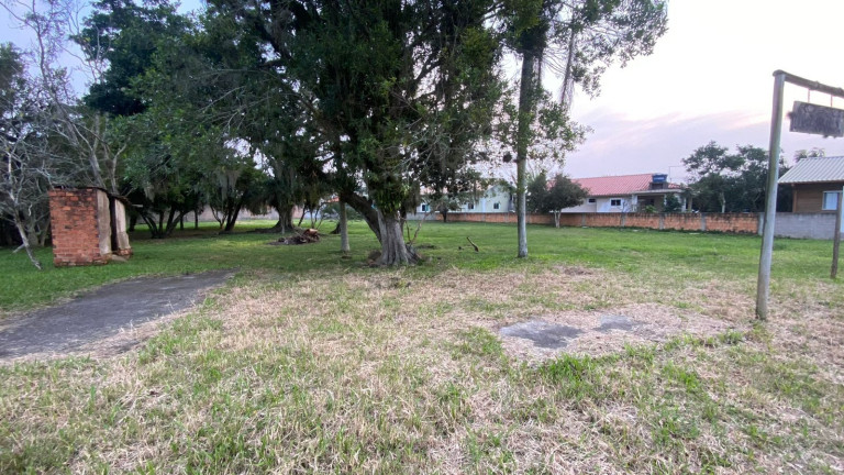 Imagem Terreno à Venda, 2.312 m² em Araçatuba - Imbituba Imagem Terreno à Venda, 2.312 m² em Araçatuba - Imbituba