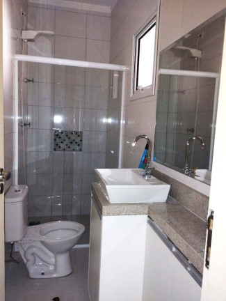 Imagem Casa com 4 Quartos à Venda, em Osasco Imagem Casa com 4 Quartos à Venda, em Osasco