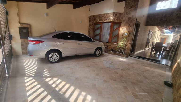 Imagem Casa com 3 Quartos à Venda, em Caiçara - Praia Grande Imagem Casa com 3 Quartos à Venda, em Caiçara - Praia Grande