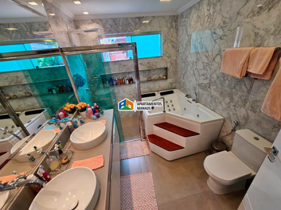 Imagem Casa com 4 Quartos à Venda, 300 m² em Adrianópolis - Manaus