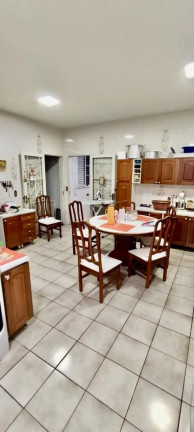 Imagem Casa com 4 Quartos à Venda, 440 m² em Zona 05 - Maringa Imagem Casa com 4 Quartos à Venda, 440 m² em Zona 05 - Maringa
