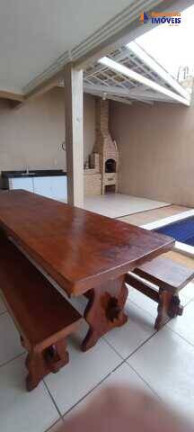 Imagem Casa com 4 Quartos à Venda, 110 m² em Barra Nova - Cascavel Imagem Casa com 4 Quartos à Venda, 110 m² em Barra Nova - Cascavel
