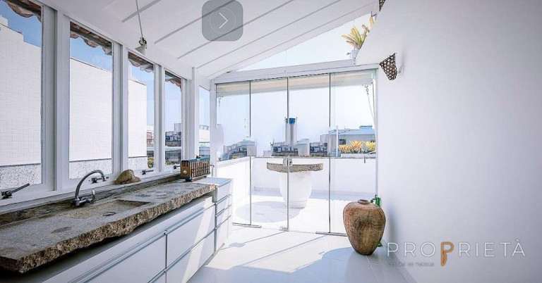 Imagem Cobertura com 3 Quartos à Venda, 246 m² em Barra Da Tijuca - Rio De Janeiro