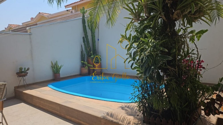 Imagem Casa com 3 Quartos à Venda, 106 m² em Medeiros - Jundiaí Imagem Casa com 3 Quartos à Venda, 106 m² em Medeiros - Jundiaí
