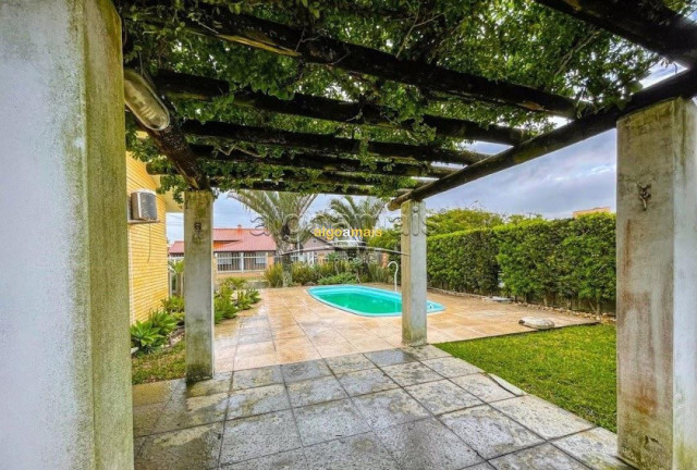 Imagem Casa com 4 Quartos à Venda, 263 m² em Remanso - Xangri-lá Imagem Casa com 4 Quartos à Venda, 263 m² em Remanso - Xangri-lá