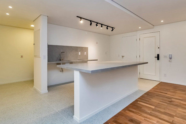Imagem Apartamento com 2 Quartos à Venda, 127 m² em Cerqueira César - São Paulo