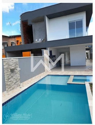 Sobrado com 3 Quartos à Venda, 195 m² em Praia Da Boracéia - São Sebastião
