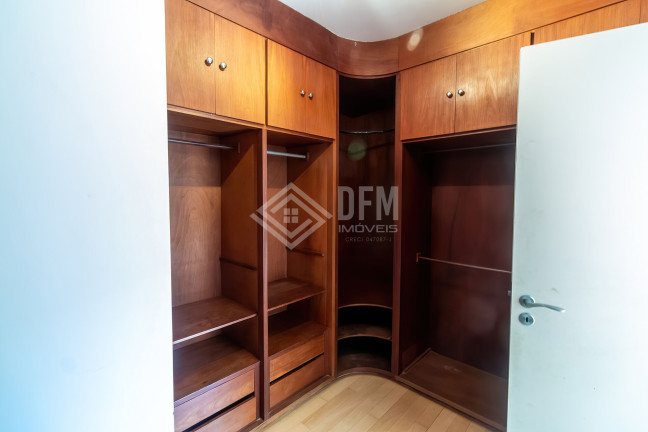 Imagem Apartamento com 3 Quartos para Alugar, 240 m² em Itaim Bibi - São Paulo Imagem Apartamento com 3 Quartos para Alugar, 240 m² em Itaim Bibi - São Paulo
