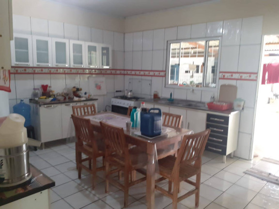 Imagem Casa com 4 Quartos à Venda, 180 m² em São Sebastião - Cuiabá Imagem Casa com 4 Quartos à Venda, 180 m² em São Sebastião - Cuiabá