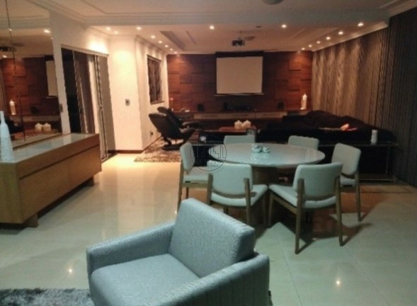 Imagem Casa com 4 Quartos à Venda, 450 m² em Taguatinga Sul (taguatinga) - Brasília Imagem Casa com 4 Quartos à Venda, 450 m² em Taguatinga Sul (taguatinga) - Brasília