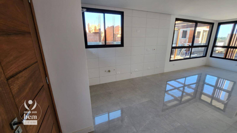 Imagem Sobrado com 3 Quartos à Venda, 104 m² em Tingui - Curitiba
