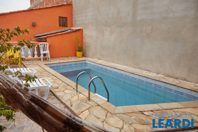 Imagem Casa com 2 Quartos à Venda, 180 m² em Campestre - Santo André Imagem Casa com 2 Quartos à Venda, 180 m² em Campestre - Santo André