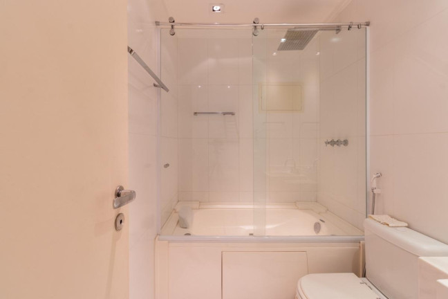 Imagem Apartamento com 1 Quarto à Venda, 48 m² em Vila Nova Conceição - São Paulo Imagem Apartamento com 1 Quarto à Venda, 48 m² em Vila Nova Conceição - São Paulo