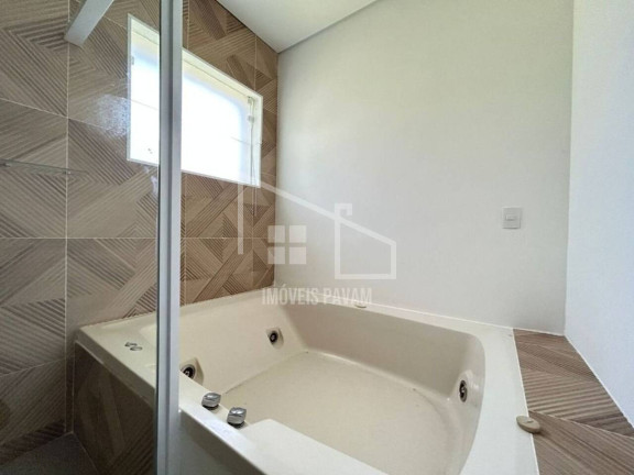 Imagem Casa com 7 Quartos para Temporada, 2.000 m² em Jardim Acapulco - Guarujá Imagem Casa com 7 Quartos para Temporada, 2.000 m² em Jardim Acapulco - Guarujá