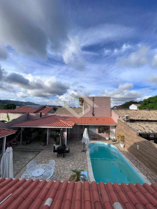 Imagem Casa com 5 Quartos à Venda, 310 m² em Itaipu - Niterói Imagem Casa com 5 Quartos à Venda, 310 m² em Itaipu - Niterói