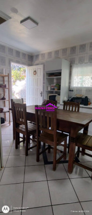 Imagem Casa com 3 Quartos à Venda, 204 m² em Retiro - Maricá