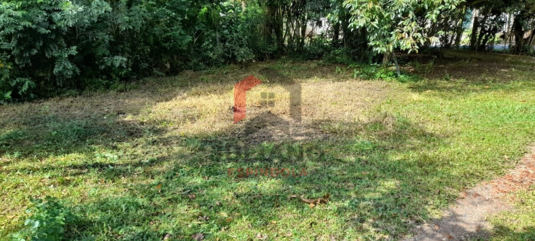 Imagem Imóvel com 3 Quartos à Venda, 2.460 m² em Restinga - Porto Alegre Imagem Imóvel com 3 Quartos à Venda, 2.460 m² em Restinga - Porto Alegre