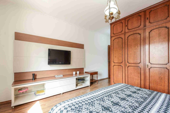 Imagem Casa com 3 Quartos à Venda, 246 m² em Vila Mariana - São Paulo Imagem Casa com 3 Quartos à Venda, 246 m² em Vila Mariana - São Paulo