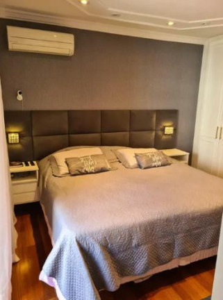 Imagem Apartamento com 4 Quartos à Venda, 215 m² em Aclimação - São Paulo