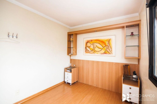 Imagem Imóvel com 3 Quartos à Venda, em Praia De Belas - Porto Alegre Imagem Imóvel com 3 Quartos à Venda, em Praia De Belas - Porto Alegre