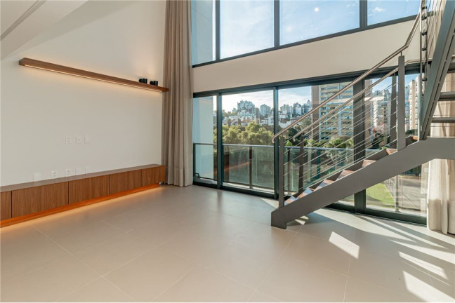 Imóvel com 1 Quarto à Venda,  em Petrópolis - Porto Alegre