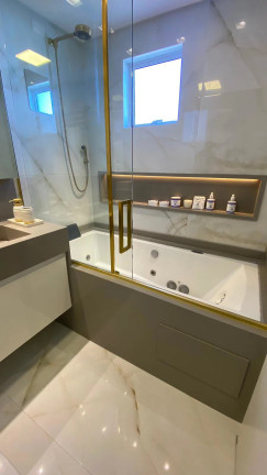 Imagem Apartamento com 3 Quartos à Venda, 136 m² em Centro - Balneário Camboriú