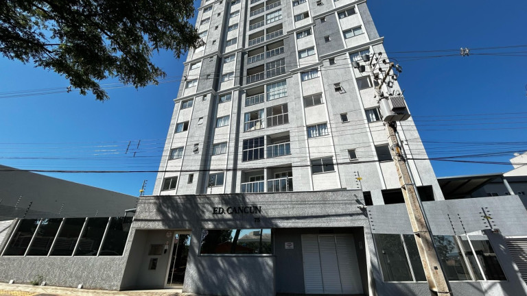 Apartamento com 3 Quartos para Alugar, 85 m² em Vila Yolanda - Foz Do Iguaçu